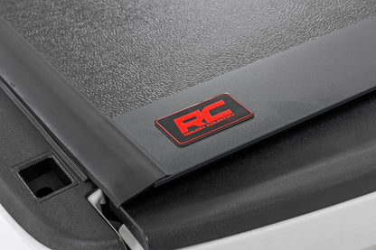Hard Low Profile Bed Cover | 5'7" Bed | No Rambox | Ram 1500 2WD/4WD (2009-2018 & Classic)